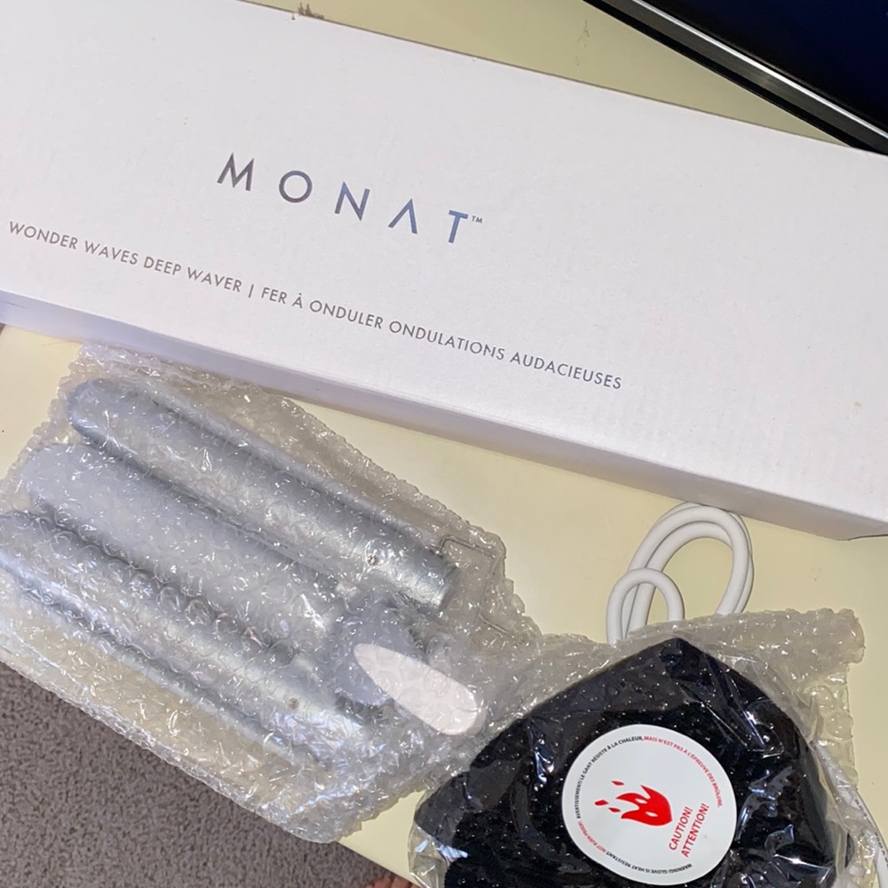 MONAT Wonder Waves Deep Waver